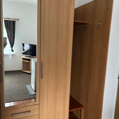 Penzion U Dusku Karlovy Vary Kültér fotó